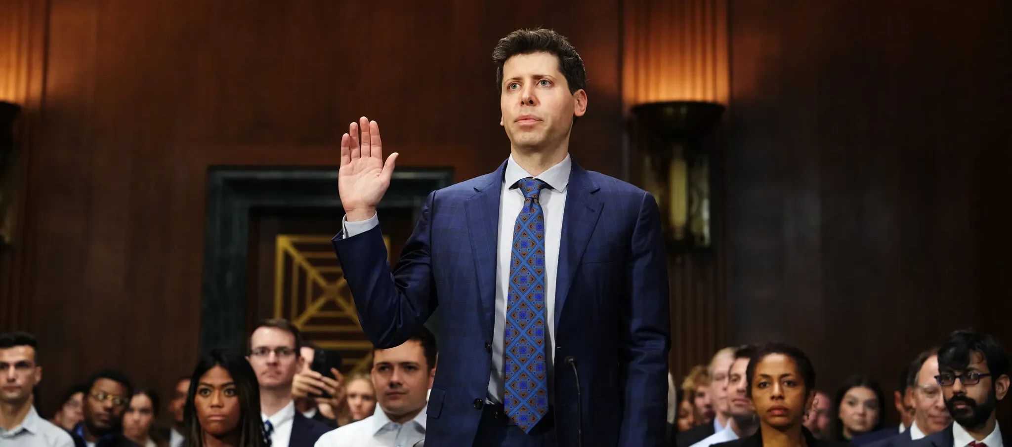 Cal Newport Calls for a Congressional Investigation of OpenAI and Anthropic
