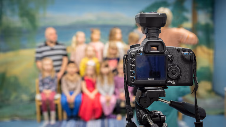 Finnish Parents Use AI to Remove Watermarks from School Photos