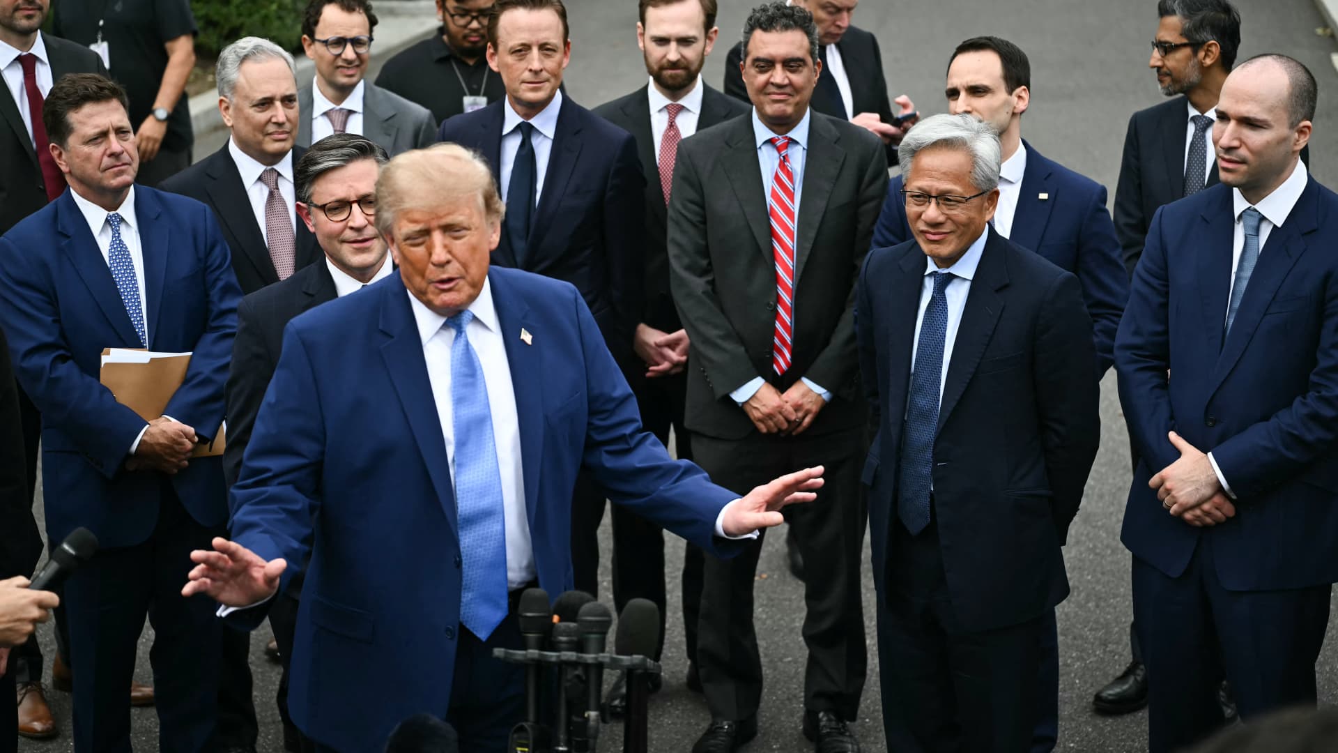 Trump Says Tech Leaders Signed Voluntary AI Principles at White House