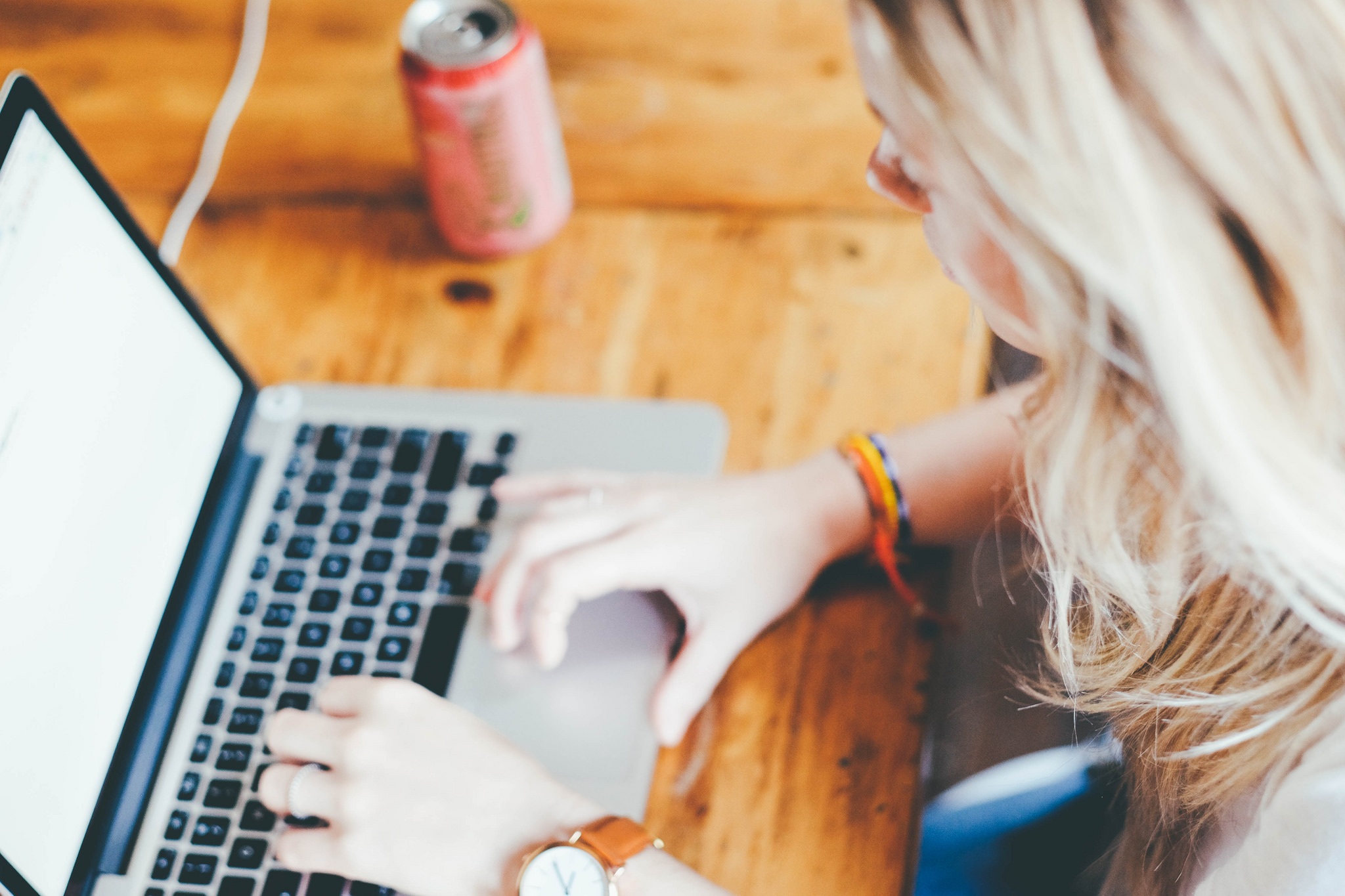 paid.expert Lists High-Paying AI and Data Expert Gigs