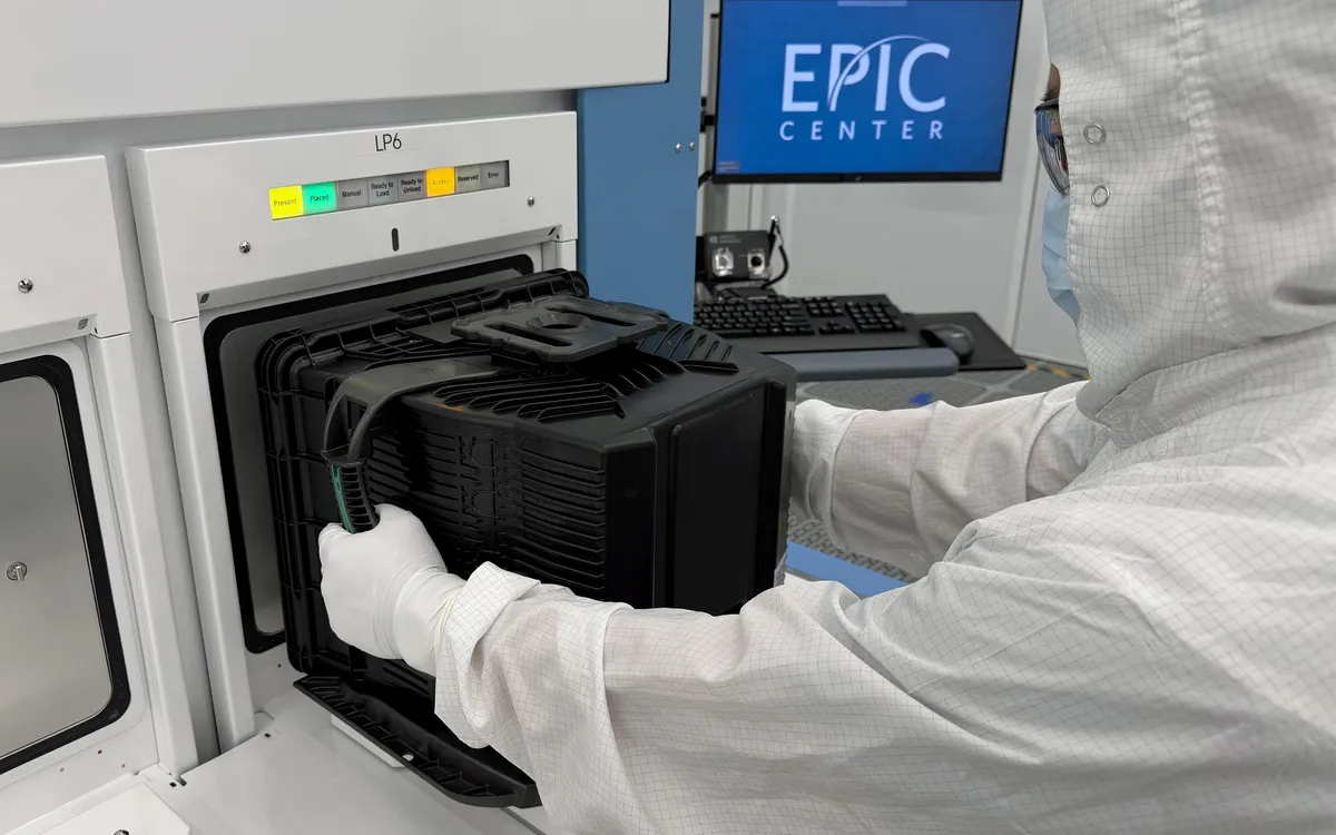 AI Demand Drives Chip Giants to Increase R&D Investment