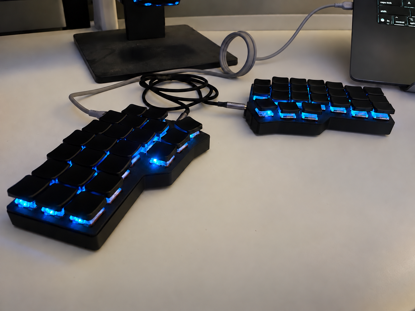 From AI Conversation to a Working Split Keyboard