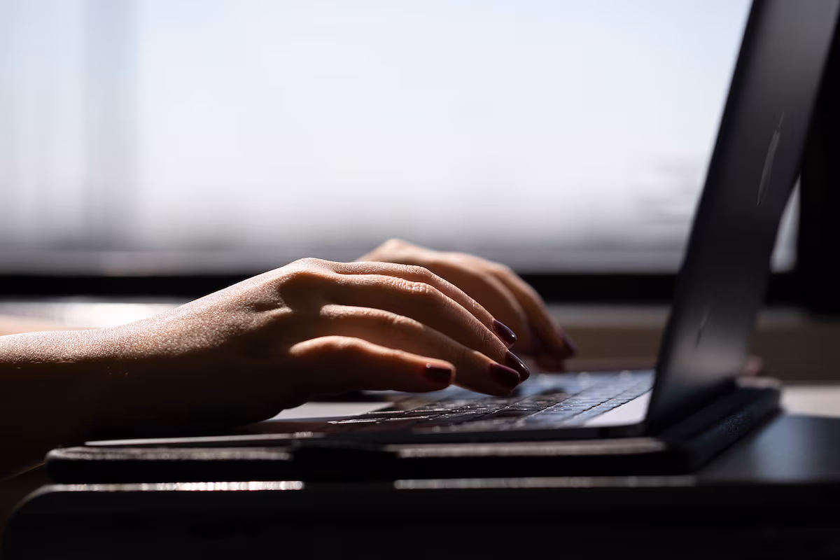 AI Suspected of Producing Dozens of Articles Published by Canadian Media